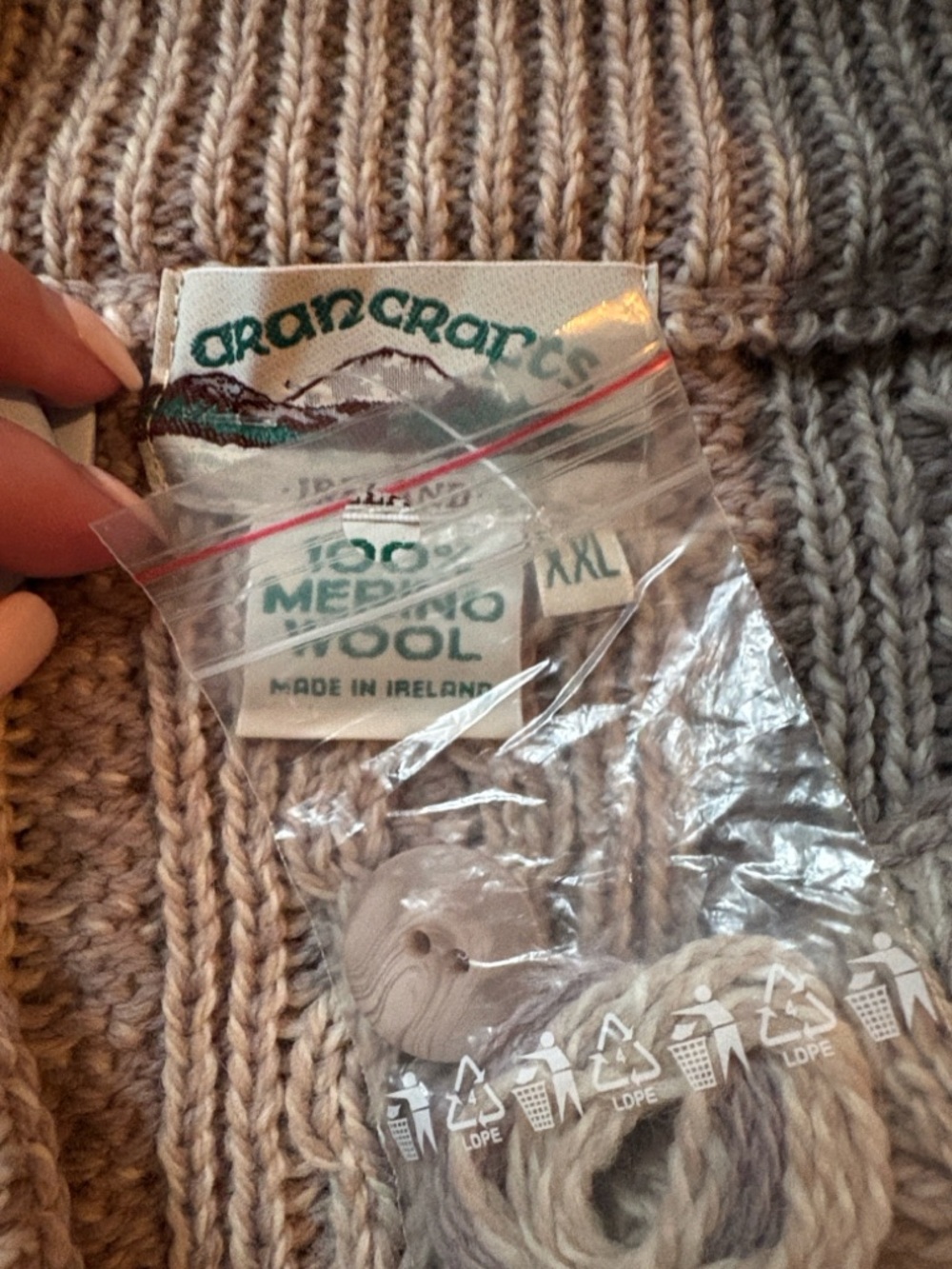 Aran Crafts 100% Merino Wool Hand-Knit Cream Cable Long Cardigan Sweater - Picture 5 of 8